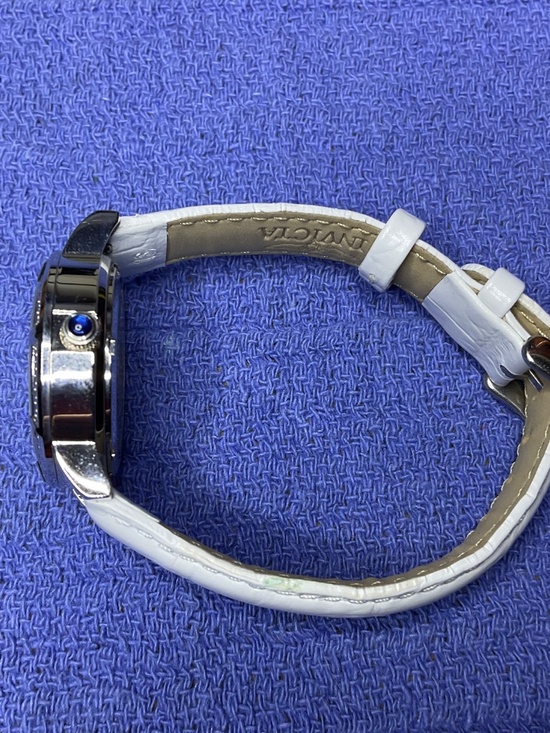 Invicta Wildflower Watch in Good Condition main image 5